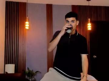 james_jonnes from Chaturbate is Freechat