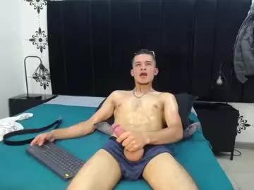 jhoonsmilt_ from Chaturbate