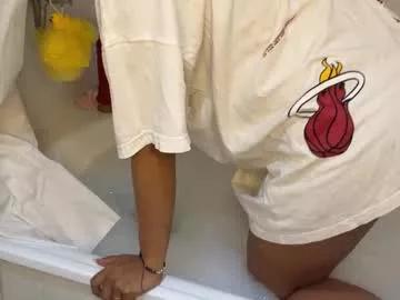 julia_mendes from Chaturbate is Freechat