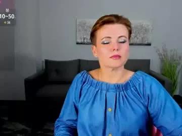 julia_wilsons from Chaturbate is Freechat