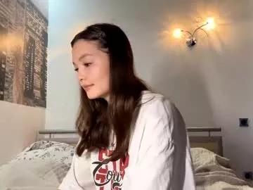 kassandrataulbee model from Chaturbate