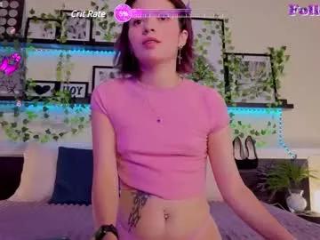 Check-out our cam rooms range and converse on a personal level with our delicious livecams streamers, showing off their spicy curves and toys.