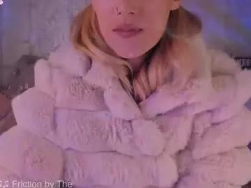 kemii model from Chaturbate