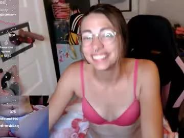 kierbearkisses from Chaturbate is Freechat