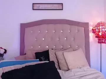 laiia_clower from Chaturbate