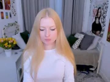 laly_peach from Chaturbate is Freechat