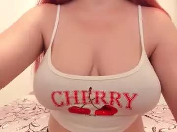 laracara from Chaturbate