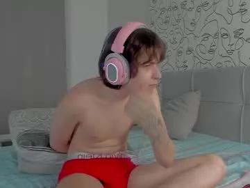lazydarkknight from Chaturbate is Freechat