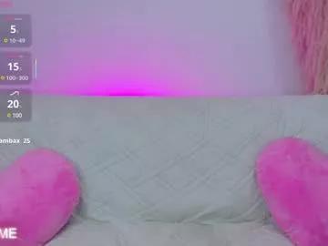 Check-out our cam rooms range and converse on a personal level with our delicious livecams streamers, showing off their spicy curves and toys.