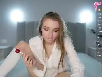 lil_clover from Chaturbate is Freechat