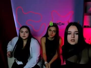 Check-out our cam rooms range and converse on a personal level with our delicious livecams streamers, showing off their spicy curves and toys.