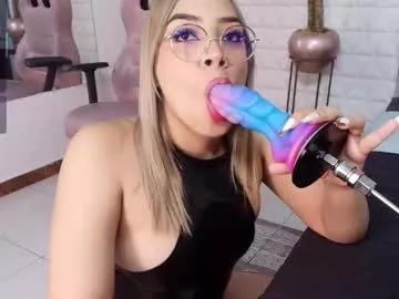 Check-out our cam rooms range and converse on a personal level with our delicious livecams streamers, showing off their spicy curves and toys.
