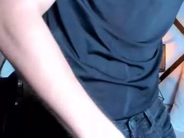 logan_whitee_ from Chaturbate is Freechat
