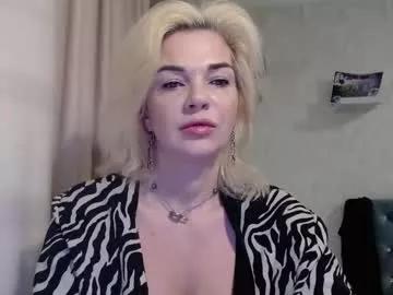 luciasnowy from Chaturbate is Freechat