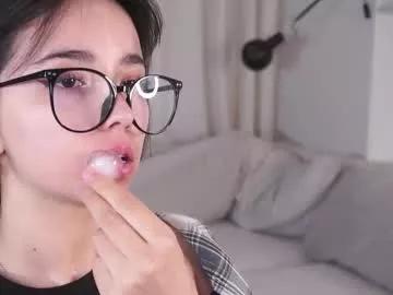 maracommiskey from Chaturbate is Freechat