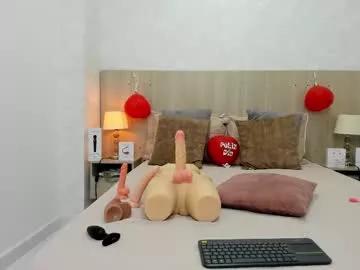 Check-out our cam rooms range and converse on a personal level with our delicious livecams streamers, showing off their spicy curves and toys.