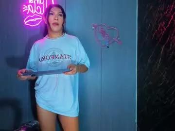 Check-out our cam rooms range and converse on a personal level with our delicious livecams streamers, showing off their spicy curves and toys.