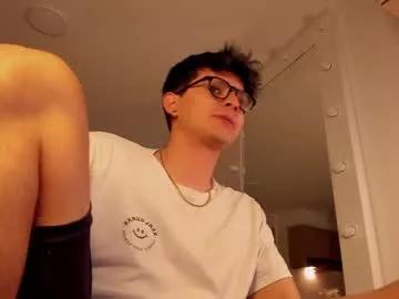 mikeyvioleta from Chaturbate is Freechat