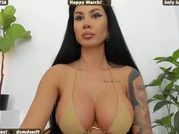 Check-out our cam rooms range and converse on a personal level with our delicious livecams streamers, showing off their spicy curves and toys.