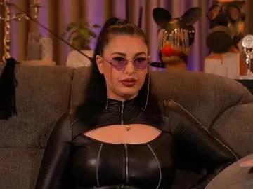 mistresskellykent from Chaturbate is Freechat