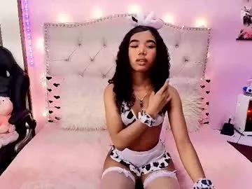 Check-out our cam rooms range and converse on a personal level with our delicious livecams streamers, showing off their spicy curves and toys.