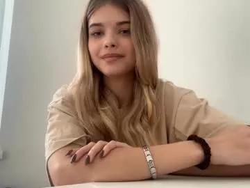 Photos of naughty_dreams_xo from Chaturbate is Freechat