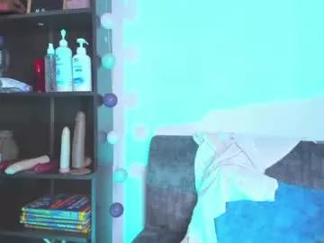 nessa_cast from Chaturbate