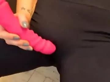 nikki32313 from Chaturbate is Freechat