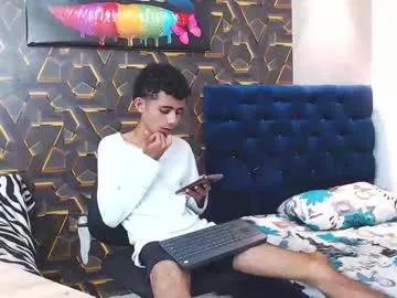 noah_the_kingmaster from Chaturbate is Freechat