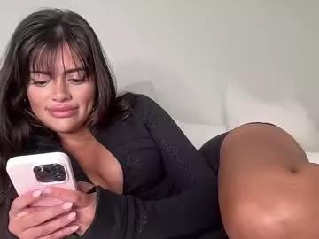 poutyselena from Chaturbate is Freechat
