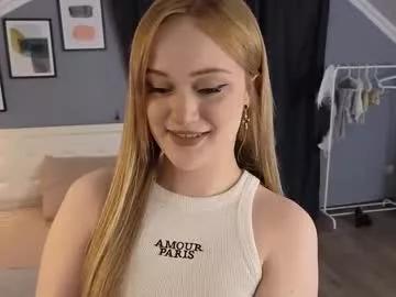 Photos of shyy_ellis from Chaturbate is Freechat