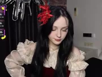 silverbutton from Chaturbate is Freechat