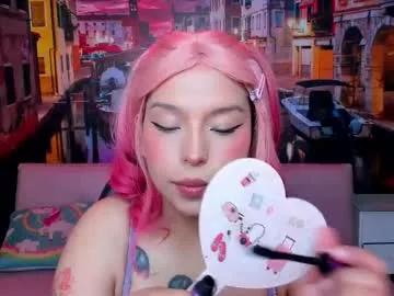 Check-out our cam rooms range and converse on a personal level with our delicious livecams streamers, showing off their spicy curves and toys.