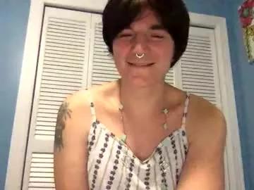 suppliantknee from Chaturbate