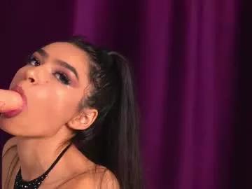 sweet_little_christine from Chaturbate is Freechat