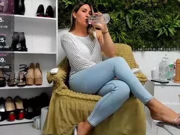 Check-out our cam rooms range and converse on a personal level with our delicious livecams streamers, showing off their spicy curves and toys.