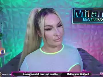 Check-out our cam rooms range and converse on a personal level with our delicious livecams streamers, showing off their spicy curves and toys.