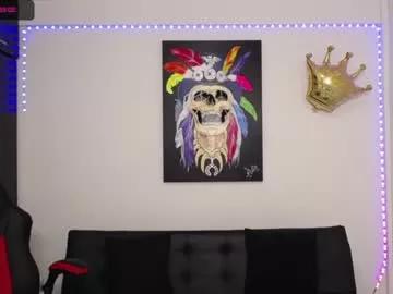 Check-out our cam rooms range and converse on a personal level with our delicious livecams streamers, showing off their spicy curves and toys.