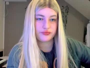 tiffany_blushes from Chaturbate
