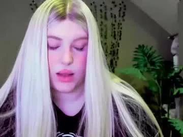 tiffany_blushes from Chaturbate