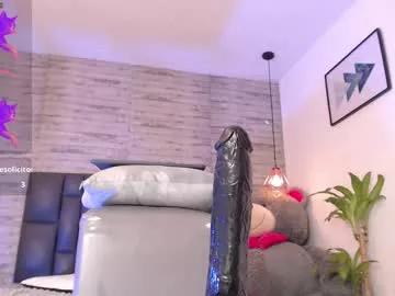tinna__hottie from Chaturbate is Freechat