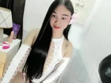 ur_sweetiechess18 from Chaturbate is Freechat
