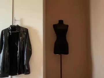 urdevilbaby from Chaturbate is Freechat