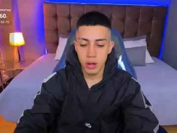 valen_and_dollar from Chaturbate is Freechat
