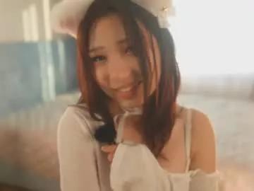 younayuna model from Chaturbate
