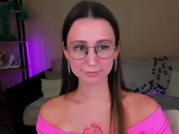 yourlovelystoryy from Chaturbate is Freechat