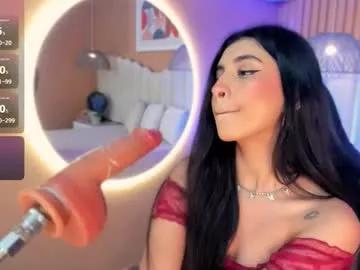 Check-out our cam rooms range and converse on a personal level with our delicious livecams streamers, showing off their spicy curves and toys.