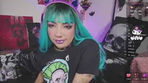 agatademon666 from Cherry is Freechat