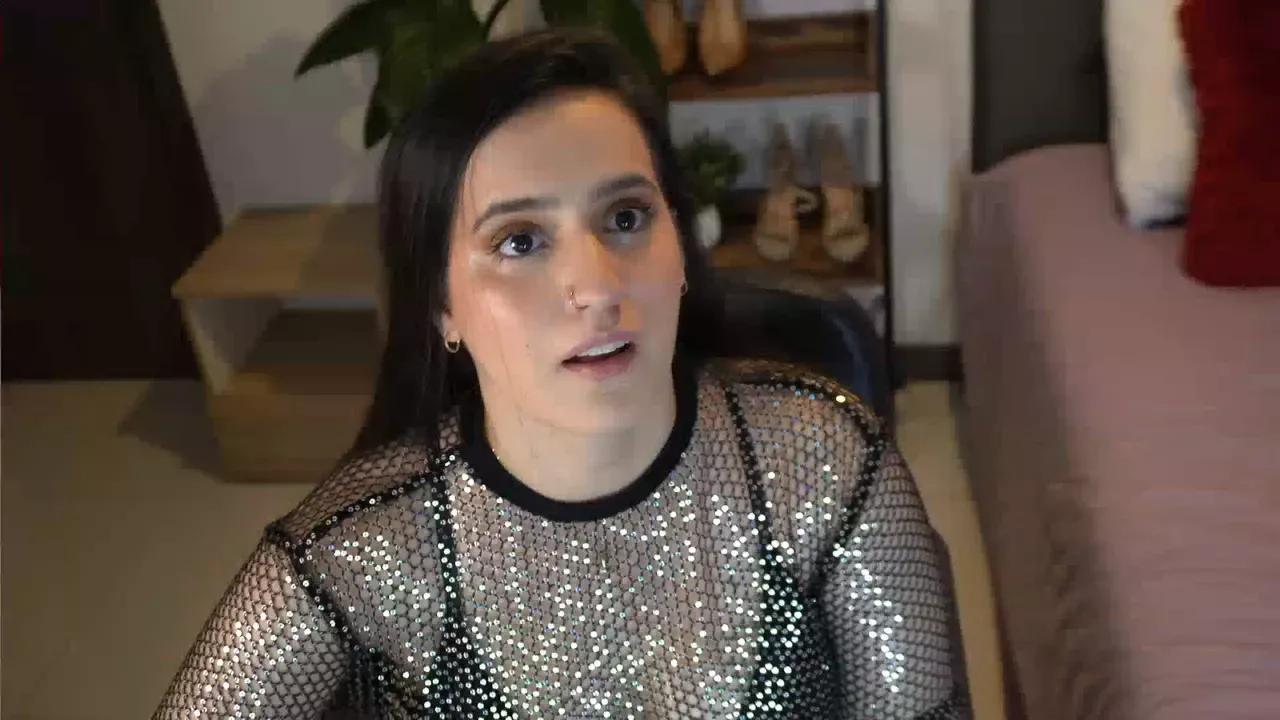 alexajhonsonof from Cherry is Freechat
