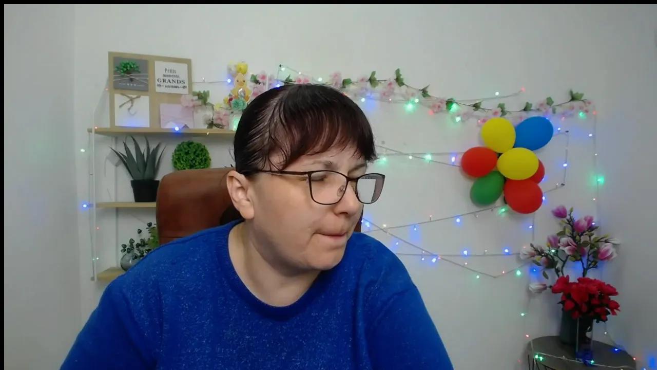 aliceinks from Cherry is Freechat
